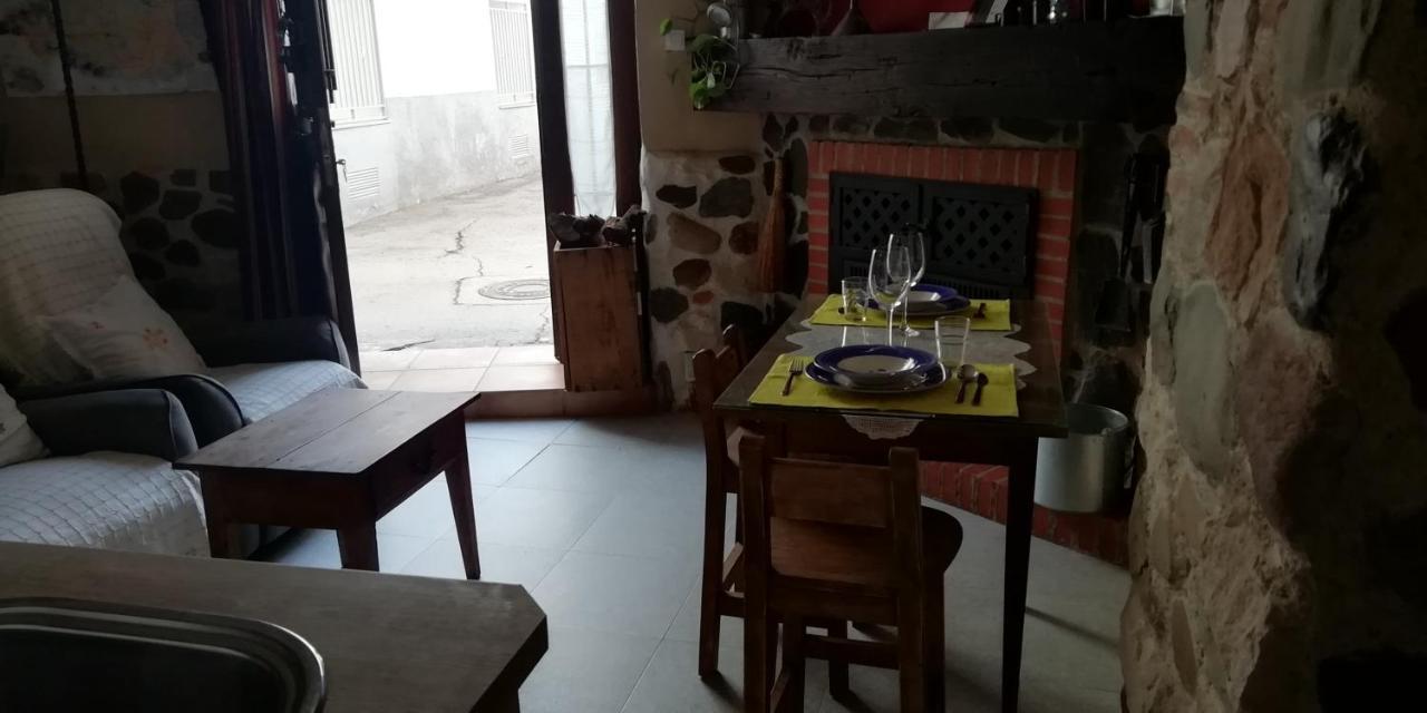 Casa Rural Abuela Maxi Ríolobos Kültér fotó