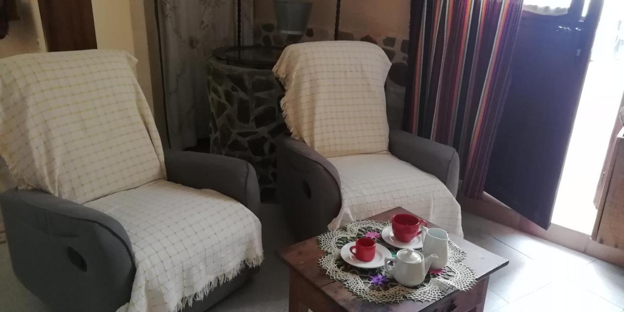Casa Rural Abuela Maxi Ríolobos Kültér fotó