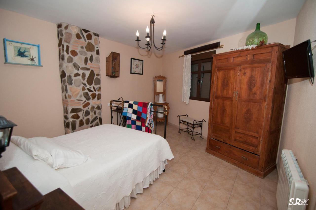 Casa Rural Abuela Maxi Ríolobos Kültér fotó